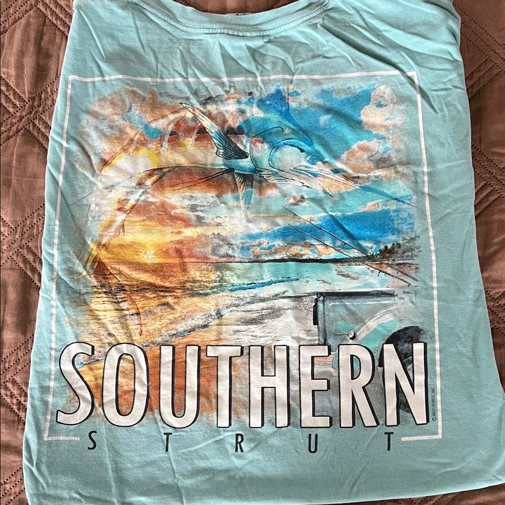 Southern Strut Graphic T-Shirt men’s large